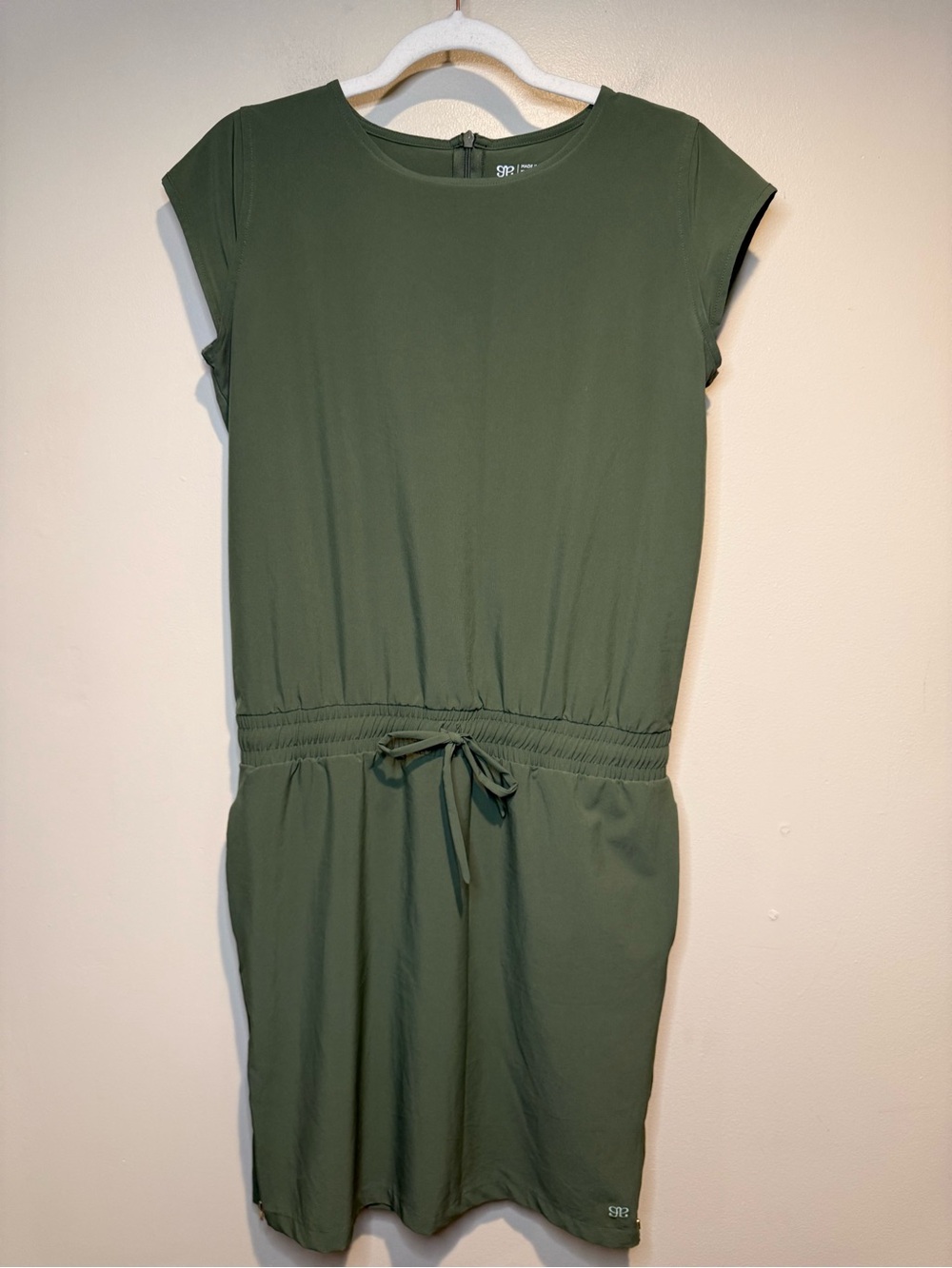 Albion Fit Going Places Dress - army green gorpcore casual size small